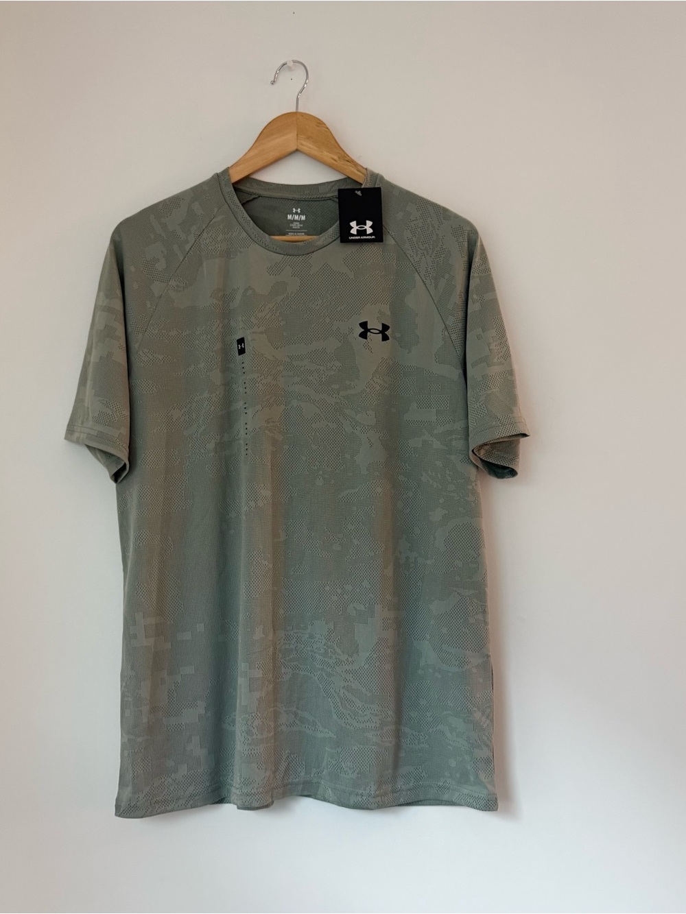 NWT Under Armour Velocity Jacquard Short Sleeve T-Shirt Men’s Medium Sage Green